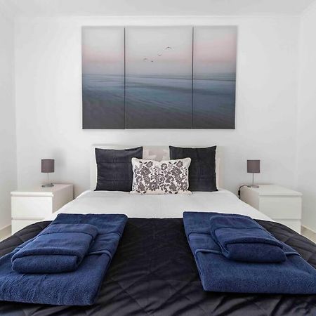 Modern Apartment Beach View Armacao de Pera Ngoại thất bức ảnh